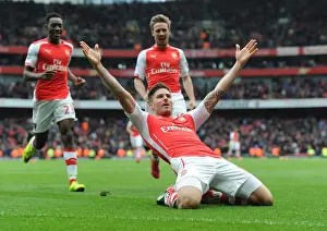 Arsenal's Olivier Giroud Celebrates Goal Against Liverpool in 2014-15 Premier League