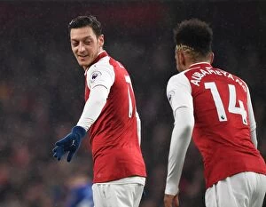 Arsenal v Everton 2017-18 Collection: Arsenal's Ozil and Aubameyang: A Premier League Duel (2017-18)