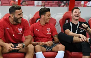 Arsenal V PSG Pre Season Friendly 2018-19 Prints: Arsenal's Ozil and Kolasinac Connect with Draxler of PSG Before International Champions Cup Clash