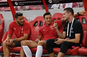 Arsenal V PSG Pre Season Friendly 2018-19 Prints: Arsenal's Ozil and Kolasinac Engage in Pre-Match Chat with Draxler of PSG (2018)