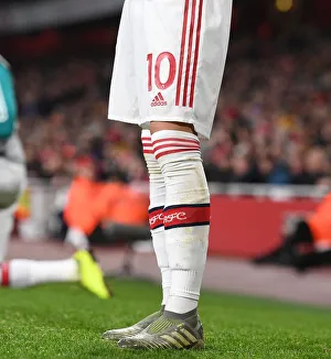 Arsenal's Ozil Shines in Showdown: Arsenal vs. Southampton (November 2019)