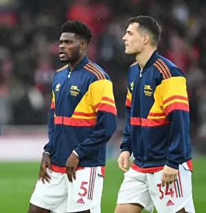 Arsenal's Partey and Xhaka Pre-Match Huddle: Arsenal v Southampton, Premier League 2021-22