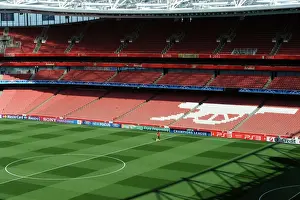 Arsenal's Paul Ashcroft Readies Emirates Pitch for UCL Showdown: Arsenal 2:1 Olympiacos