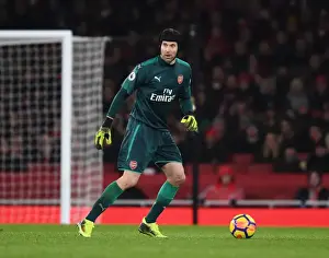Arsenal V Everton 2017-18 Prints: Arsenal's Petr Cech in Action Against Everton - Premier League 2017-18