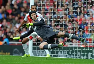 Arsenal's Petr Cech in Action Against VfL Wolfsburg at Emirates Cup 2015/16