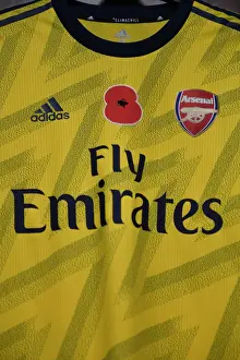 Arsenal's Poppy-Emblazoned Jerseys Before Leicester Clash (Premier League 2019-20)