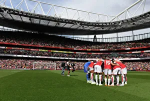 Arsenal's Pre-Match Huddle: Arsenal FC vs. Fulham FC, Premier League 2023-24