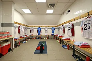 Manchester United Women V Arsenal Women 2023-24 Prints: Arsenal's Pre-Match Huddle: Manchester United vs Arsenal