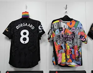 Southampton V Arsenal 2022-23 Prints: Arsenal's Pre-Match Preparations: Southampton vs Arsenal, Premier League 2022-23