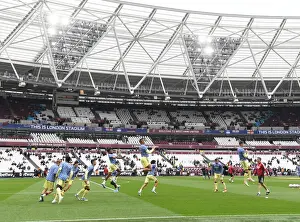 West Ham United V Arsenal 2021-22 Prints: Arsenal's Pre-Match Warm-Up at London Stadium: West Ham United vs Arsenal (Premier League)