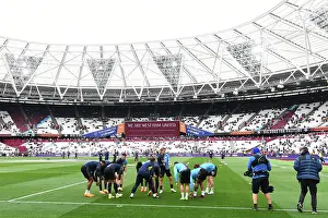 Arsenal's Pre-Match Warm-Up at West Ham United's London Stadium (Premier League 2022-23)