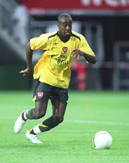 Arsenal's Pre-Season Triumph: 3-0 Over AZ Alkmaar, 2006