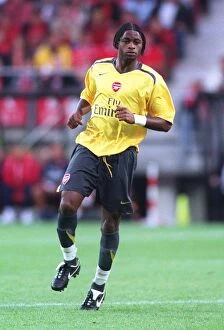 Images Dated 7th August 2006: Arsenal's Pre-Season Triumph: 3-0 Victory Over AZ Alkmaar, 2006
