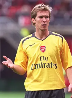 Arsenal's Pre-Season Triumph: A 3-0 Victory Over AZ Alkmaar (2006-07)
