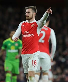 Images Dated 5th December 2015: Arsenal's Ramsey in Action: Arsenal vs. Sunderland (2015-16 Premier League)