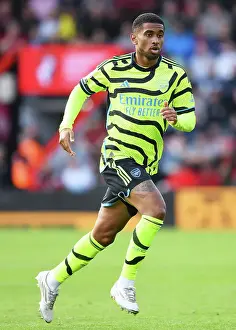 Arsenal's Reiss Nelson Focuses Ahead Amidst AFC Bournemouth Battle (2023-24 Premier League)