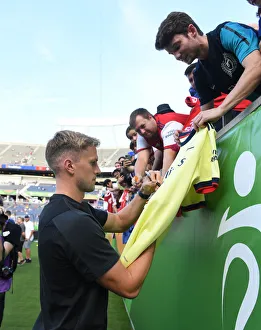 Arsenal's Rob Holding Interacts with Fans Before Arsenal vs. Chelsea - Florida Cup 2022-23