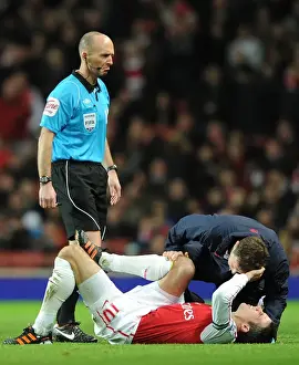 Arsenal's Robin van Persie Receives Treatment vs Manchester United (2011-12)