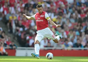 Arsenal's Robin van Persie Scores in Emirates Cup Match Against New York Red Bulls (2011-12)
