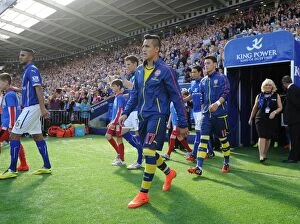 Images Dated 31st August 2014: Arsenal's Sanchez and Ozil Before Leicester Clash (2014-15)