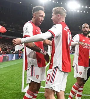 Arsenal's Smith Rowe and Aubameyang Celebrate Goals Against Aston Villa in 2021-22 Premier League