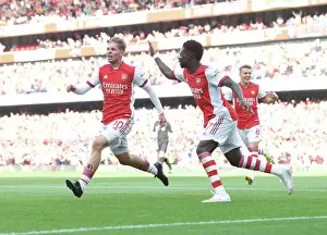 Arsenal's Smith Rowe and Saka Celebrate First Goal Against Tottenham in 2021-22 Premier League