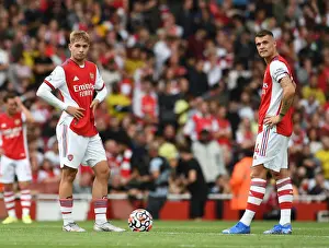Arsenal's Smith Rowe and Xhaka in Action: A Battle at the Emirates - Arsenal vs. Chelsea, Premier League 2021-22