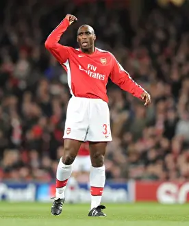 Arsenal's Sol Campbell Shines in Historic 5-0 Victory over FC Porto in UEFA Champions League