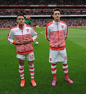 Arsenal's Star Duo: Sanchez and Ozil Before Arsenal vs. Chelsea, Premier League 2014/15