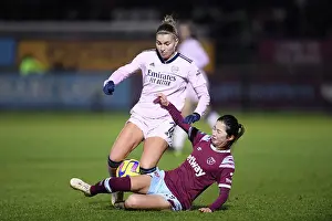 Arsenal's Steph Catley in Action: Barclays FA WSL Showdown between Arsenal Women and West Ham United