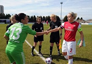 Womens Collection: Arsenal's Steph Houghton and Nadine Kessler of VfL Wolfsburg Exchange Pre-Match Greetings in UEFA