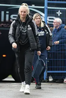 Arsenal's Stina Blackstenius Gears Up for Liverpool Clash in FA WSL