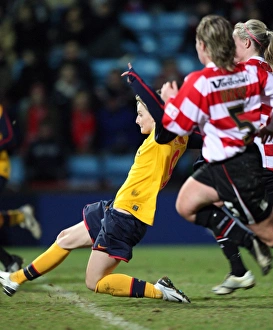 Arsenal's Suzanne Grant Scores Fifth Goal in 5-0 FA Premier League Cup Final Victory