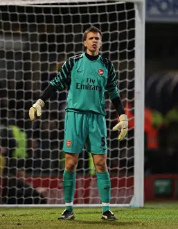 Arsenal's Szczesny Secures Shutout in Carling Cup Semi-Final vs Ipswich Town
