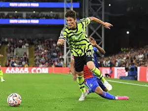 Arsenal's Tomiyasu Charges Forward in Crystal Palace Clash (2023-24 Premier League)