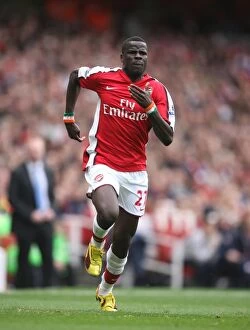 Eboue Emmanuel Collection: Arsenal's Triumph: Eboue's Unforgettable Performance - Arsenal 3-1 Birmingham City (Oct 17, 2009)