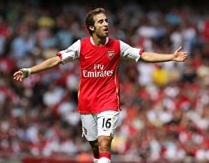 Images Dated 3rd September 2007: Arsenal's Triumph: Mathieu Flamini's Game-Winning Performance in Arsenal's 3-1 Victory Over