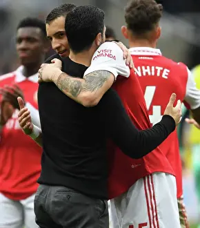 Newcastle United V Arsenal 2022-23 Prints: Arsenal's Triumph at Newcastle: Arteta and Kiwior Celebrate