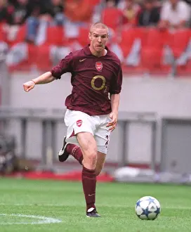 Arsenal's Triumph over Porto: Philippe Senderos and the 2005 Amsterdam Tournament Victory at Ajax Arena, Amsterdam