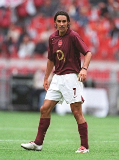 Arsenal's Triumph over Porto: Robert Pires in Action, Amsterdam Tournament 2005