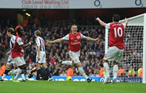 Arsenal V West Bromwich Albion 2011-12 Prints: Arsenal's Triumph: Vermaelen