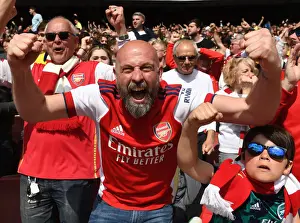 Arsenal's Triumphant Third Goal: Celebrating Victory Over Manchester United (2021-22)