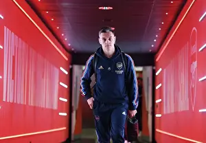Arsenal's Trossard Arrives at Emirates Stadium Ahead of Arsenal v Brentford Premier League Clash