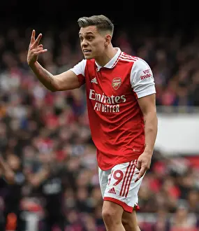 Arsenal's Trossard Faces Off Against Crystal Palace in Premier League Showdown