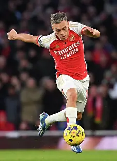 Arsenal's Trossard Scores at Emirates: Arsenal FC vs Burnley FC, Premier League 2023-24
