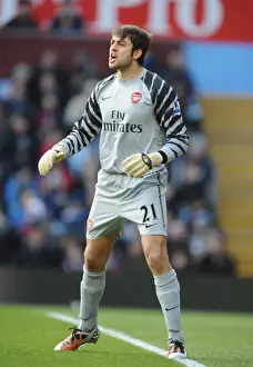 Arsenal's Unforgettable 4-2 Victory: Lukasz Fabianski's Star Performance Against Aston Villa, 2010