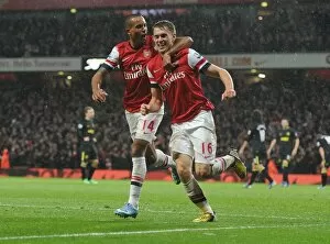 Wigan Athletic Collection: Arsenal's Unforgettable Victory: Ramsey and Walcott's Goal Celebration (2012-13)