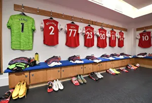 Arsenal's Unified Focus: Pre-Match Huddle Against Chelsea, Premier League 2019-2020