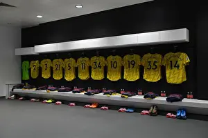 West Ham United V Arsenal 2019-20 Prints: Arsenal's Unity Before Battle: The Pre-Match Huddle vs West Ham United