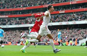 Arsenal's Unstoppable Duo: Robin van Persie and Theo Walcott's Match-Winning Goals vs. Sunderland (16-10-11, 2:1)